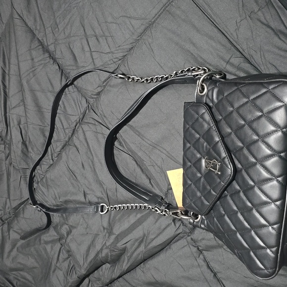 STEVE MADDEN - Picture 8 of 8